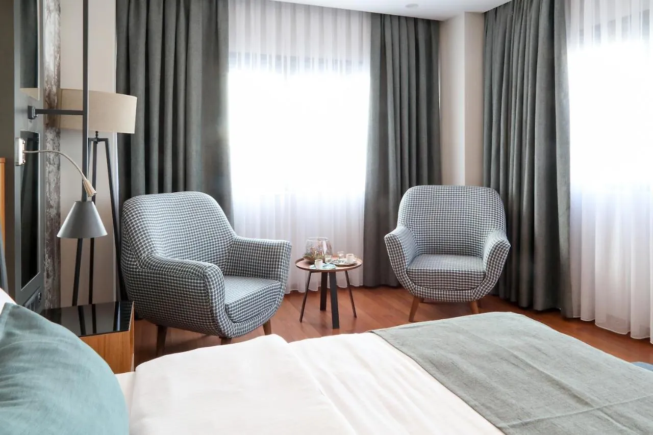 Expoist Hotel Istanbul 3*,